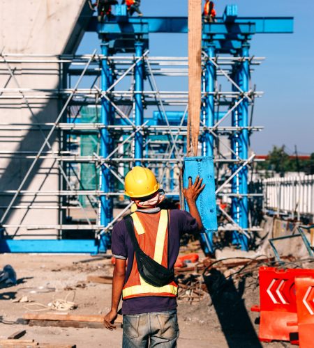 construction-site-worker-2023-11-27-05-19-41-utc